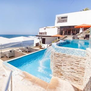 Hotel Los Farallones